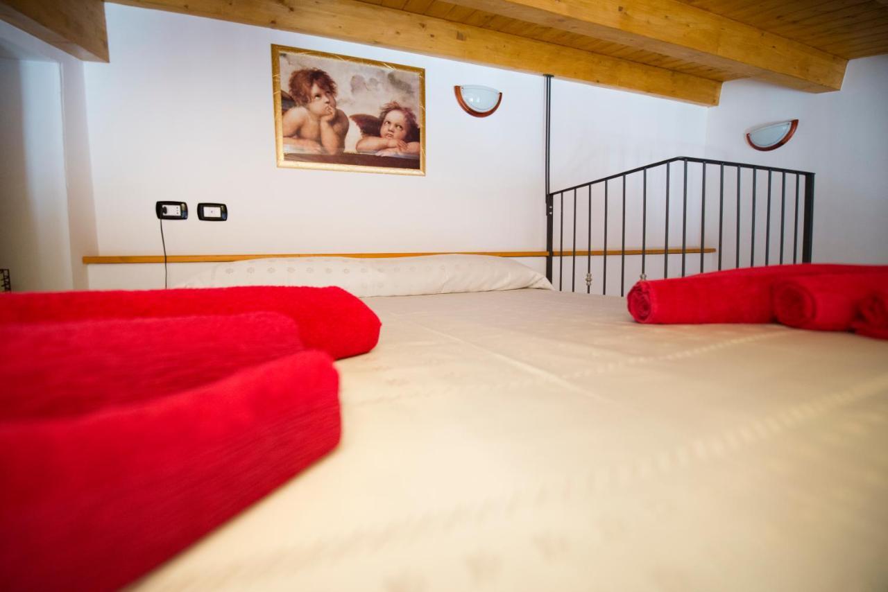 Casa Daniela Apartment Noto Bagian luar foto