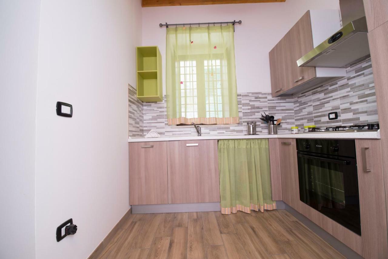Casa Daniela Apartment Noto Bagian luar foto